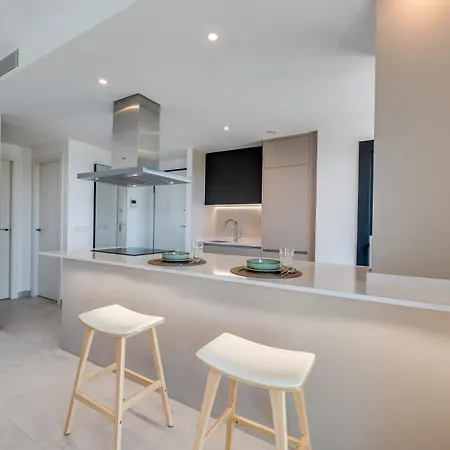 Apartamento Newly Built 2 Bdrm Modern Oasis W Gym & Pool *