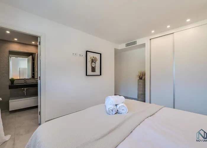 Newly Built 2 Bdrm Modern Oasis W Gym & Pool * Estepona