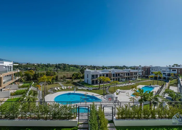 Newly Built 2 Bdrm Modern Oasis W Gym & Pool